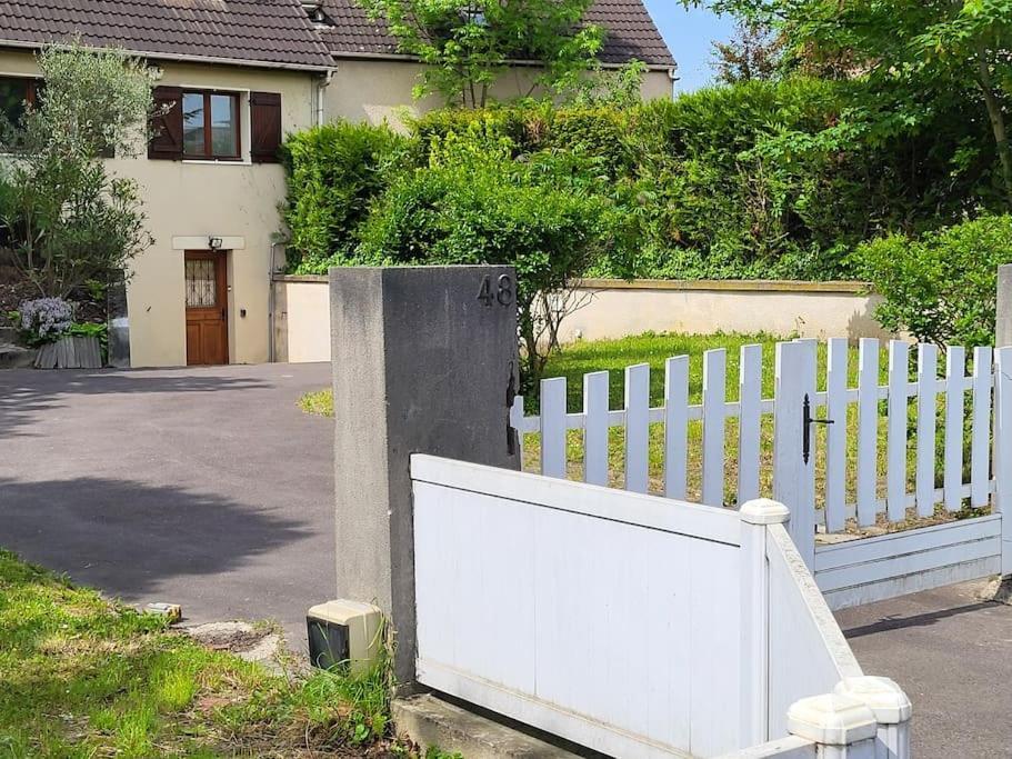 Appartement Paris Disneyland, Parking Gratuit, Rer A Noisy-le-Grand Dış mekan fotoğraf